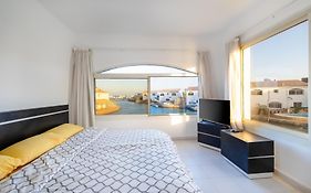 Aden Beach - Sea View Room - Non Residents Only